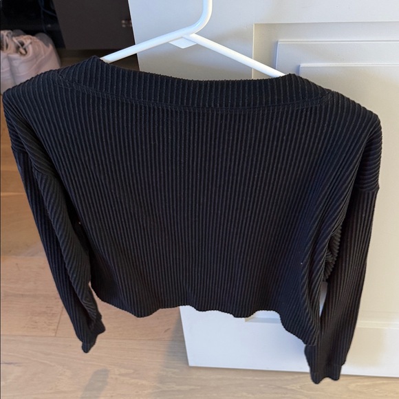 Wild Fable Black Ribbed Crop Top - Picture 4 of 4